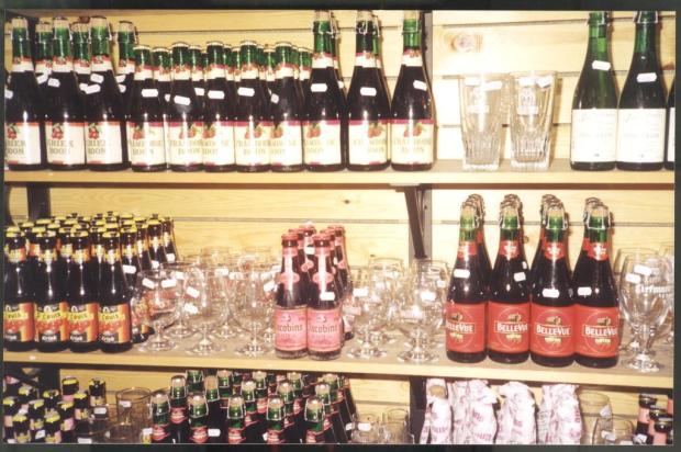 Bélgica: o paraíso da cerveja Ver Descrição/Ver Descrição Bélgica: o paraíso da cerveja Ver Descrição/Ver Descrição