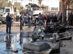 Atentados em sequência deixam mais de 40 mortos em 13 cidades iraquianas STR/AFP Atentados em sequência deixam mais de 40 mortos em 13 cidades iraquianas STR/AFP
