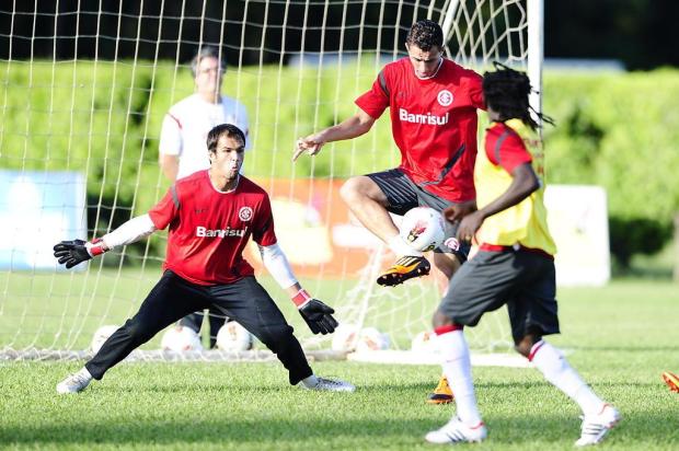 Guiñazu é poupado no último treino antes da partida contra o The Strongest Alexandre Lops/Inter / Divulgação
