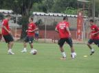 FOTO: D'Alessandro trabalha com bola no Beira-Rio nesta segunda-feira Guilherme Becker/Agência RBS