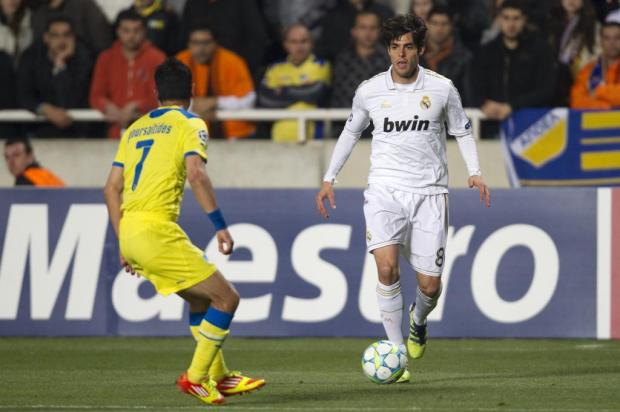 Por atraso, Kaká e Cristiano Ronaldo devem ser multados no Real Madrid AFP PHOTO / JACK GUEZ/AFP Por atraso, Kaká e Cristiano Ronaldo devem ser multados no Real Madrid AFP PHOTO / JACK GUEZ/AFP