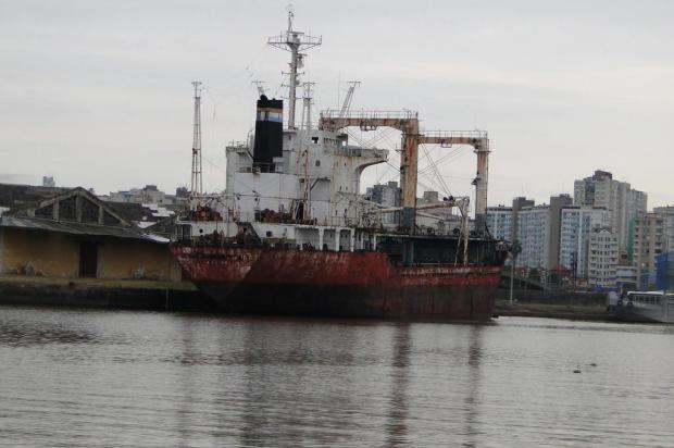 Sucatas de navios do cais da Capital são leiloadas por R$ 1 milhão Cristiane Franco/Superintendência de Portos e Hidrovias,divulgação