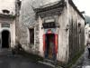 Casa da foto foi construída em 1724 e ainda abriga moradores