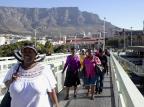 Sul-africanos negros ainda sofrem preconceito na capital do país Per-Anders Pettersson/The New York Times Sul-africanos negros ainda sofrem preconceito na capital do país Per-Anders Pettersson/The New York Times