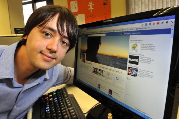 Empresas prestam cada vez mais atenção ao Facebook antes de contratar, Genaro Joner/Agencia RBS