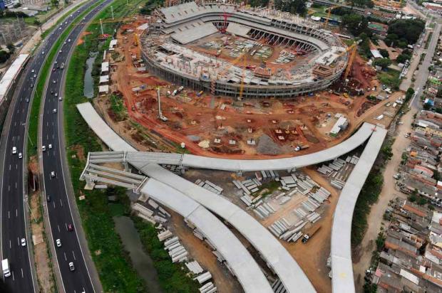 Com 70% de obras concluídas, Arena espera por estrutura para a cobertura Ronaldo Bernardi/ Com 70% de obras concluídas, Arena espera por estrutura para a cobertura Ronaldo Bernardi/