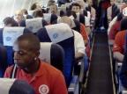 Chimarrão, internet e resenha distraem o grupo do Inter na conexão na Bolívia Leonardo Oliveira/AgênciaRBS
