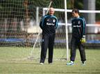 Grêmio efetiva Rogério Godoy como novo preparador de goleiros Lucas Uebel/Grêmio,Divulgação Grêmio efetiva Rogério Godoy como novo preparador de goleiros Lucas Uebel/Grêmio,Divulgação