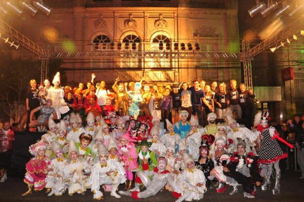 Artistas promovem ato público pela reabertura do Theatro Sete de Abril, em Pelotas Nauro Júnior/Agencia RBS