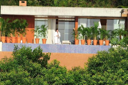 Paul McCartney aparece de roupão em resort de luxo em Governador Celso Ramos Guto Kuerten/Agencia RBS