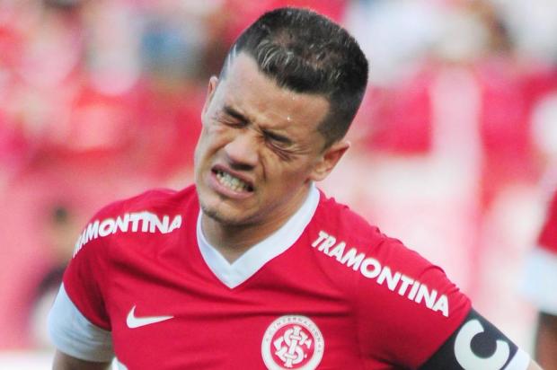 A dor de D'Alessandro: As expressões do jogador no momento da lesão muscular Marcelo Campos/Agência MC10/Divulgação