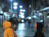 Sono e frio são companheiros na madrugada de Porto Alegre