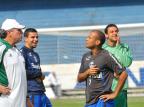 FOTO: André Lima, Gabriel e Roger reencontram ex-companheiros do Flu no Olímpico Genaro Joner/