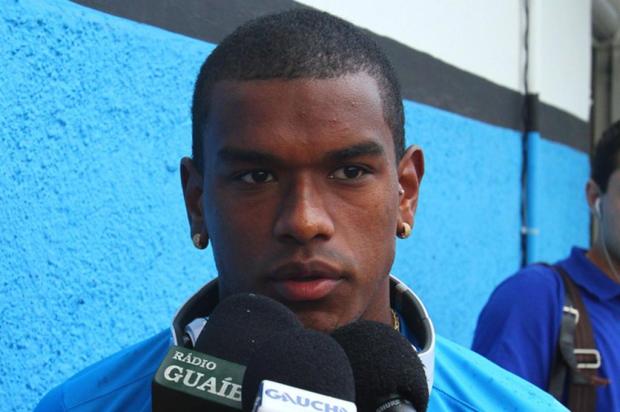Fernando vê Inter como favorito e fala em cautela para evitar surpresas no clássico Lucas Uebel/Gremio.net