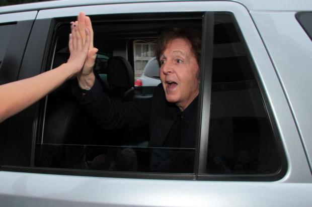 Fã conta como foi tocar na mão de Paul McCartney Junior Careca/Especial Fã conta como foi tocar na mão de Paul McCartney Junior Careca/Especial
