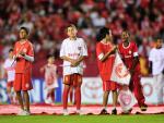 Crianças entram em campo no Beira-Rio - 25/04/2012