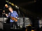 Paul McCartney usa guitarra de época para tocar clássico dos Beatles Guto Kuerten/Agencia RBS Paul McCartney usa guitarra de época para tocar clássico dos Beatles Guto Kuerten/Agencia RBS