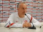 Dorival aponta time com Elton, Jajá e Fabrício para o Gre-Nal de domingo Guilherme Becker/AgênciaRBS Dorival aponta time com Elton, Jajá e Fabrício para o Gre-Nal de domingo Guilherme Becker/AgênciaRBS