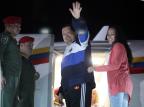 Chávez volta a Cuba para novas sessões de radioterapia Presidência da Venezuela/AFP
