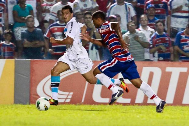 Luxa elogia rendimento de Edilson e garante sequência: "Ele é quem vai jogar" Jarbas Oliveira/VIPCOMM/