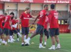 FGF garante Oscar em campo para as finais do Campeonato Gaúcho Guilherme Becker/Agência RBS FGF garante Oscar em campo para as finais do Campeonato Gaúcho Guilherme Becker/Agência RBS