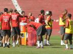 Com apoio da torcida, Inter faz o último treino antes de enfrentar o Caxias Adriana Franciosi/ Com apoio da torcida, Inter faz o último treino antes de enfrentar o Caxias Adriana Franciosi/