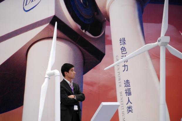 Cidade chinesa de Gansu concentra esforços em energia renovável Peter PARKS/AFP