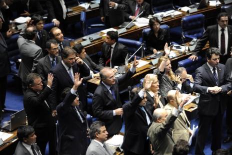Senado aprova Lei Geral da Copa sem restrição à venda de bebidas alcoólicas nos estádios (Fabio Rodrigues Pozzebom/Agência Brasil)