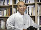 Monge sul-coreano combate o sofrimento na Coreia do Norte Woohae Cho/The New York Times/International Herald Tribune Monge sul-coreano combate o sofrimento na Coreia do Norte Woohae Cho/The New York Times/International Herald Tribune