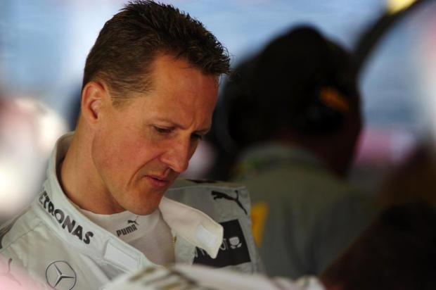 "Ele está em uma situação muito séria", diz médico sobre estado de saúde de Schumacher DIMITAR DILKOFF/AFP