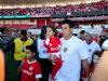 Pequenos colorados entram em campo com o time do Inter na final do Gauchão 2012