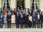 Governo francês reduz em 30% salários do presidente e de ministros LIONEL BONAVENTURE/AFP Governo francês reduz em 30% salários do presidente e de ministros LIONEL BONAVENTURE/AFP