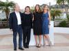 O diretor Paul Haggis, o ator Sean Penn, a atriz Roberta Armani e a modelo tcheca Petra Nemcova divulgando o Carnaval do Haiti
