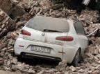 Primeiro-ministro antecipa retorno à Itália após atentado e terremoto   Pierre Teyssot/AFP