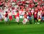 Crianças entram em campo com o Inter -...