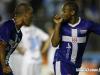O Grêmio começou melhor na partida, mas quem abriu o placar foi o Vasco, com Felipe Bastos