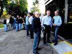 Primeiros sócios fazem a migração e conquistam lugar na Arena gremista Emílio Pedroso/ Primeiros sócios fazem a migração e conquistam lugar na Arena gremista Emílio Pedroso/