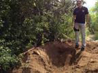 Matagal que servia como cemitério clandestino é descoberto na Capital Carolina Rocha/Diário Gaúcho Matagal que servia como cemitério clandestino é descoberto na Capital Carolina Rocha/Diário Gaúcho
