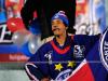 Muitas faixas e balões na área da torcida do Bahia