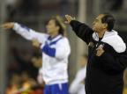 Para Muricy, primeiro jogo contra o Corinthians deveria ser na Vila Juan Mabromata/AFP Para Muricy, primeiro jogo contra o Corinthians deveria ser na Vila Juan Mabromata/AFP