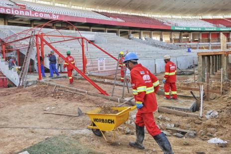 Promotor reitera discurso sobre as obras do Beira-Rio: "A situação é crítica" (Omar Freitas/Agencia RBS)