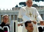 Mordomo de Bento XVI é preso por divulgar documentos internos do Vaticano Vincenzo Pinto/AFP