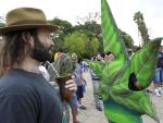 Marcha da Maconha reúne manifestantes no Parque da Redenção