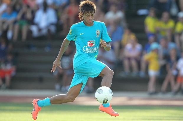 Mano e Neymar reencontram os EUA, adversário de suas estreias pela Seleção Rafael Ribeiro/CBF/Divulgação