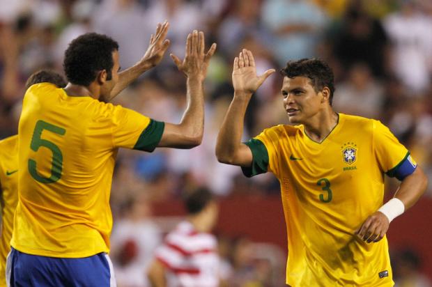 Brasil sobe no ranking da Fifa e ocupa quinta colocação Rob Carr/Getty Images/AFP/ Brasil sobe no ranking da Fifa e ocupa quinta colocação Rob Carr/Getty Images/AFP/