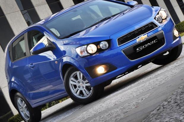 Sul-coreano Sonic chega às concessionárias brasileiras Divulgação/Chevrolet Sul-coreano Sonic chega às concessionárias brasileiras Divulgação/Chevrolet