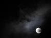Céu limpo propiciou belas imagens da lua em Porto Alegre