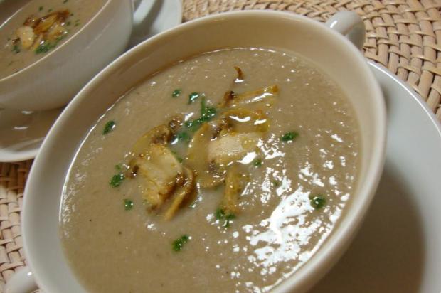 Saiba como fazer a sopa de champignon Clarita/MorgueFile