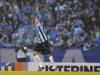 O camisa 11 abriu o placar para o Grêmio com um chute de fora da área
