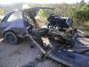 Chevette foi atingido por caminhão e ficou totalmente destruído